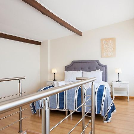 Апартаменты Joivy Bright 2Br Apt With River Views &Balcony In Alfama, Moments From Santa Apolonia Train Station Лиссабон Экстерьер фото